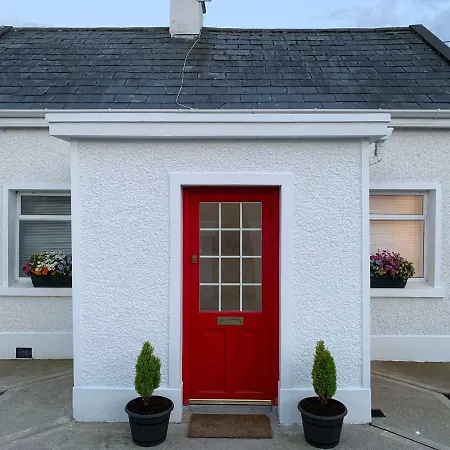 Feriehus Knocklong Cottage *